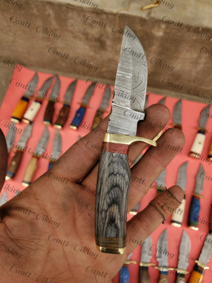 Set of 20 Custom Handmade Damascus Steel 6" Camping & Hunting Knives - From USA